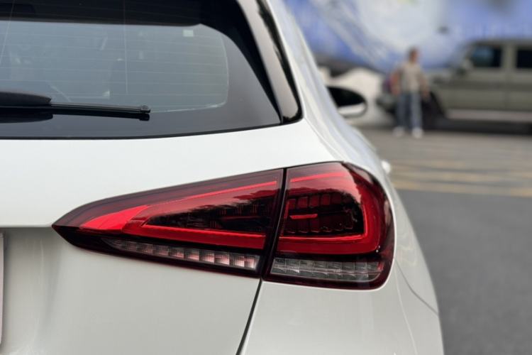 Used Mercedes-Benz A-Class 2019 A 200 Dynamic Edition Exterior 4