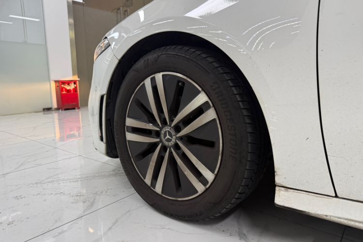 Used Mercedes-Benz A-Class 2019 A 180 L Sport Sedan Exterior 4