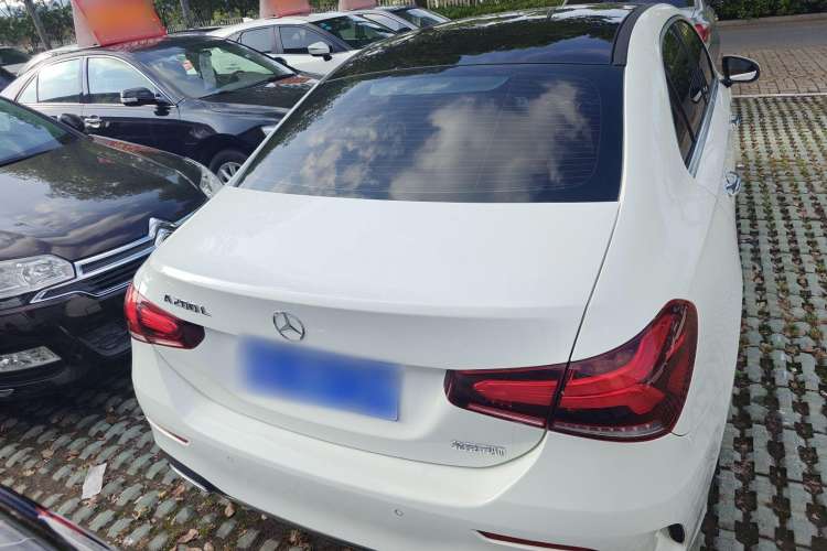 Used Mercedes-Benz A-Class 2019 A 200 L Sport Sedan Exterior 4