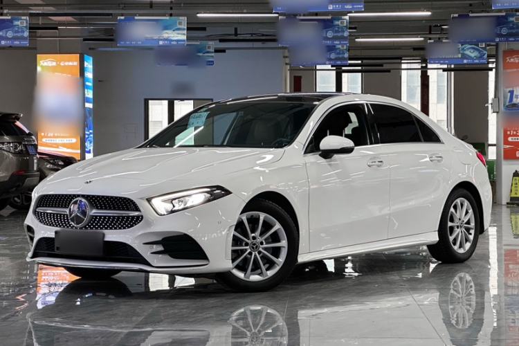 Used Mercedes-Benz A-Class 2019 Restyled A 200 L Sport Sedan Exterior 4