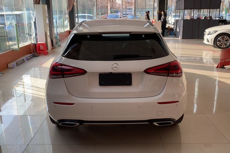 Used Mercedes-Benz A-Class 2019 A 200 Dynamic Edition Exterior 4