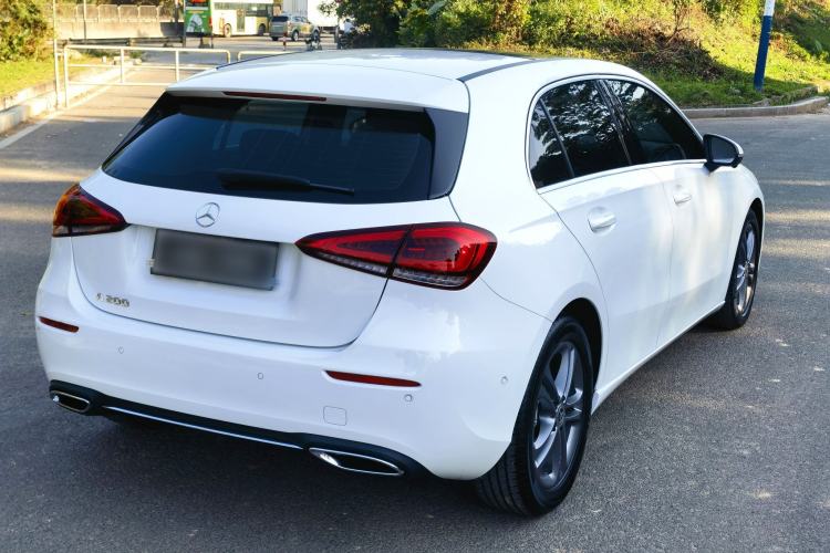 Used Mercedes-Benz A-Class 2019 A 200 Dynamic Edition Exterior 4