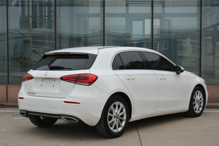 Used Mercedes-Benz A-Class 2019 A 200 Fashion Model Exterior 5
