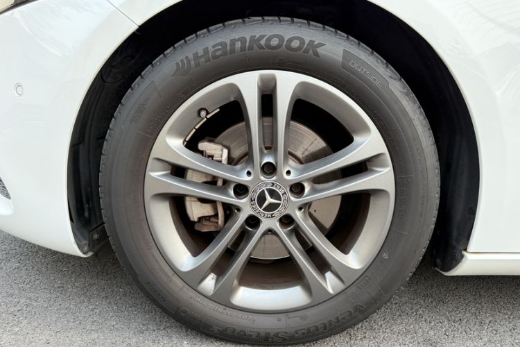 Used Mercedes-Benz A-Class 2019 A 200 Dynamic Edition Exterior 5