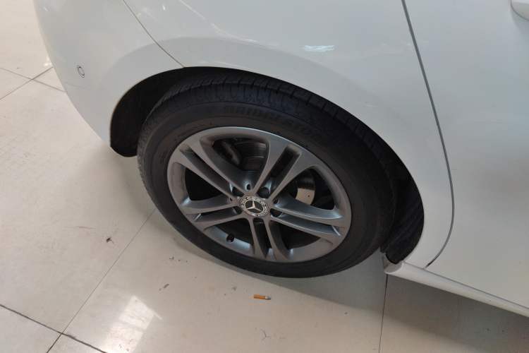 Used Mercedes-Benz A-Class 2019 A 200 Dynamic Edition Exterior 5