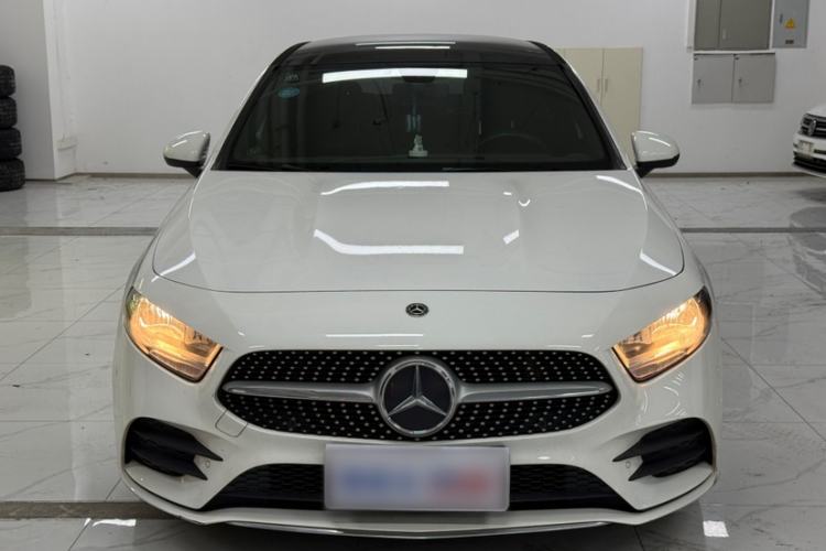 Used Mercedes-Benz A-Class 2019 A 180 L Sport Sedan Exterior 5