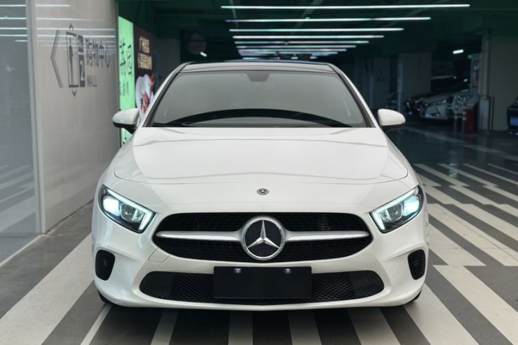 Used Mercedes-Benz A-Class 2019 A 200 Fashion Model Exterior 5