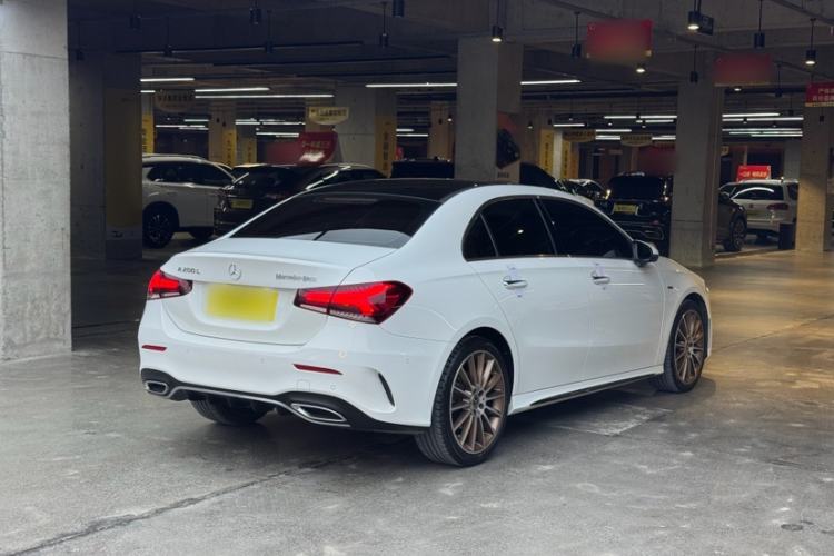 Used Mercedes-Benz A-Class 2019 A 200 L Sport Sedan First Edition Special Edition Exterior 6