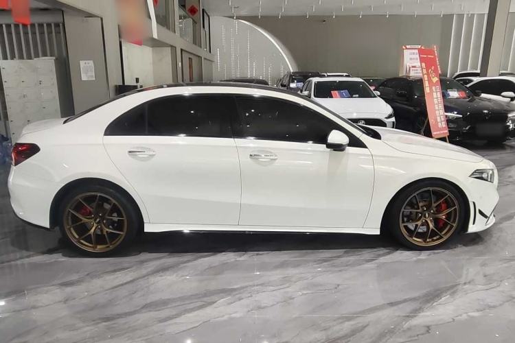 Used Mercedes-Benz A-Class 2019 A 200 L Sport Sedan First Edition Special Edition Exterior 6
