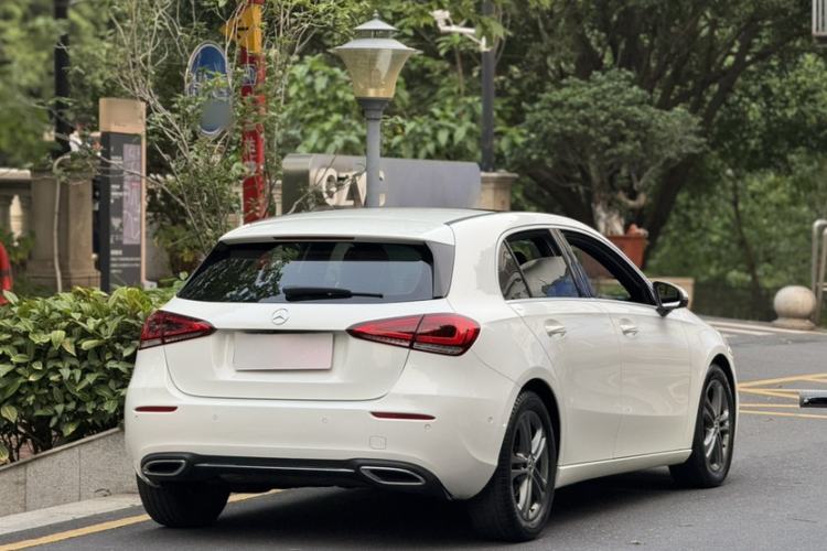 Used Mercedes-Benz A-Class 2019 A 200 Dynamic Edition Exterior 7
