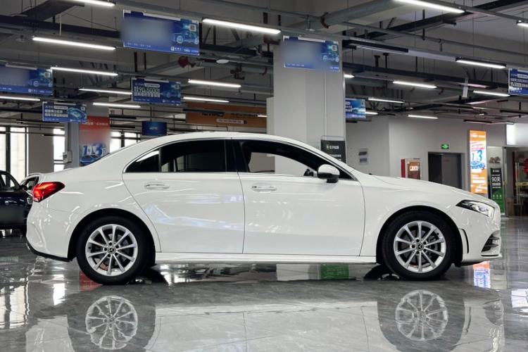 Used Mercedes-Benz A-Class 2019 Restyled A 200 L Sport Sedan Exterior 7