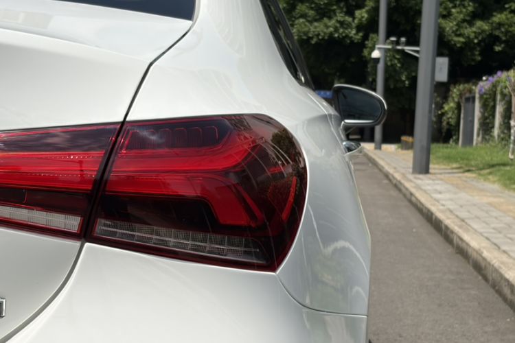 Used Mercedes-Benz A-Class 2019 A 200 L Exterior 9
