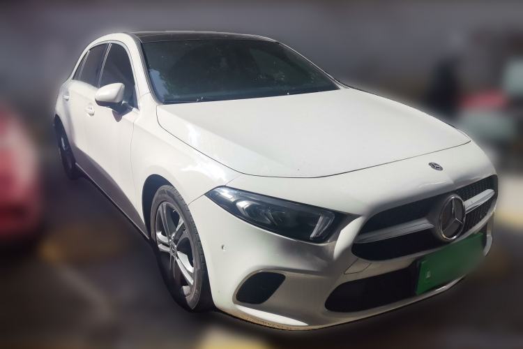 Used Mercedes-Benz A-Class 2019 A 200 Dynamic Edition Front Right 45 Deg