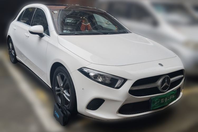 Used Mercedes-Benz A-Class 2019 A 200 Dynamic Edition Front Right 45 Deg