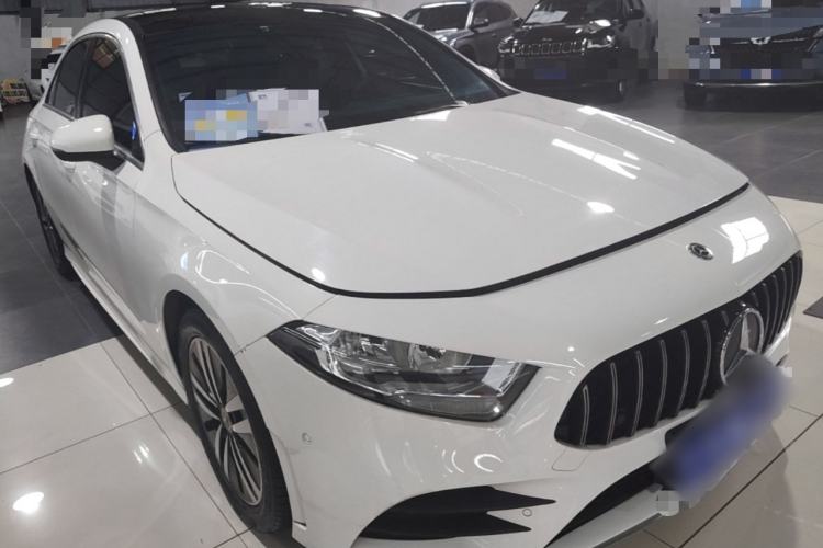 Used Mercedes-Benz A-Class 2019 A 180 L Sport Sedan Front Right 45 Deg
