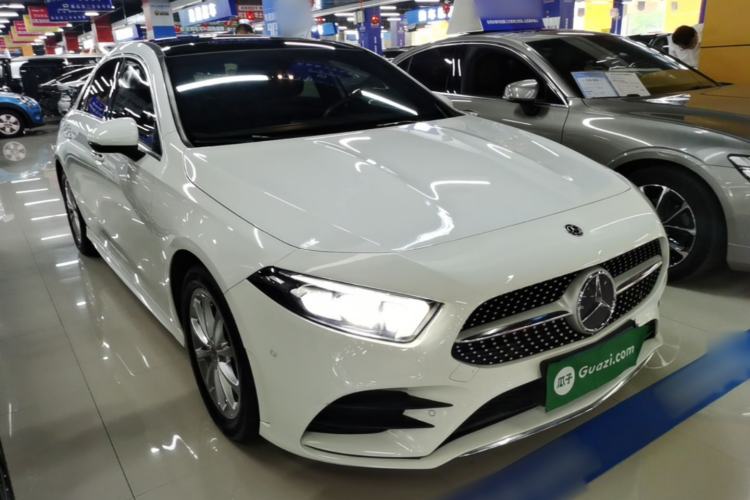 Used Mercedes-Benz A-Class 2019 A 200 L Sport Sedan Front Right 45 Deg