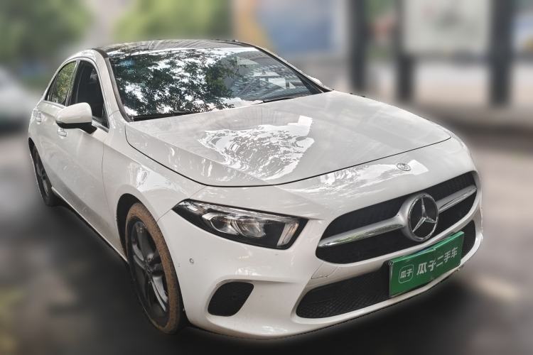 Used Mercedes-Benz A-Class 2019 A 200 L Front Right 45 Deg