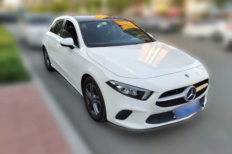 Used Mercedes-Benz A-Class 2019 A 200 Dynamic Edition Front Right 45 Deg