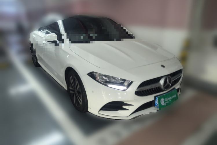 Used Mercedes-Benz A-Class 2019 A 180 L Front Right 45 Deg