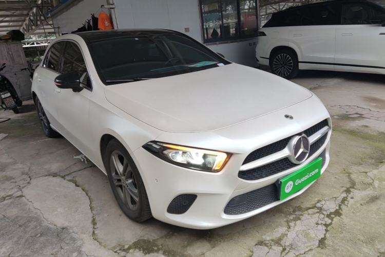 Used Mercedes-Benz A-Class 2019 A 200 Dynamic Edition Front Right 45 Deg