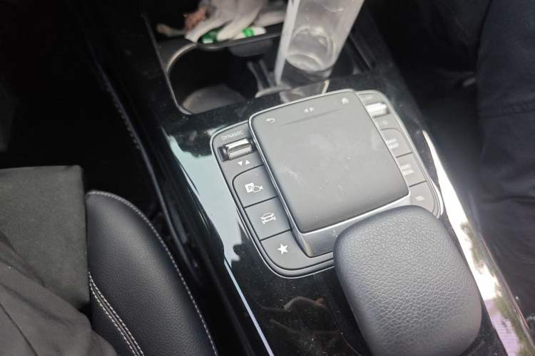 Used Mercedes-Benz A-Class 2019 A 200 L Sport Sedan First Edition Special Edition Gear Lever