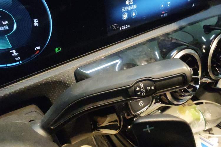 Used Mercedes-Benz A-Class 2019 A 200 Dynamic Edition Gear Lever