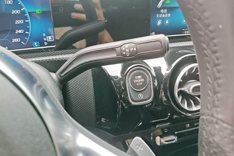 Used Mercedes-Benz A-Class 2019 A 180 L Sport Sedan Gear Lever