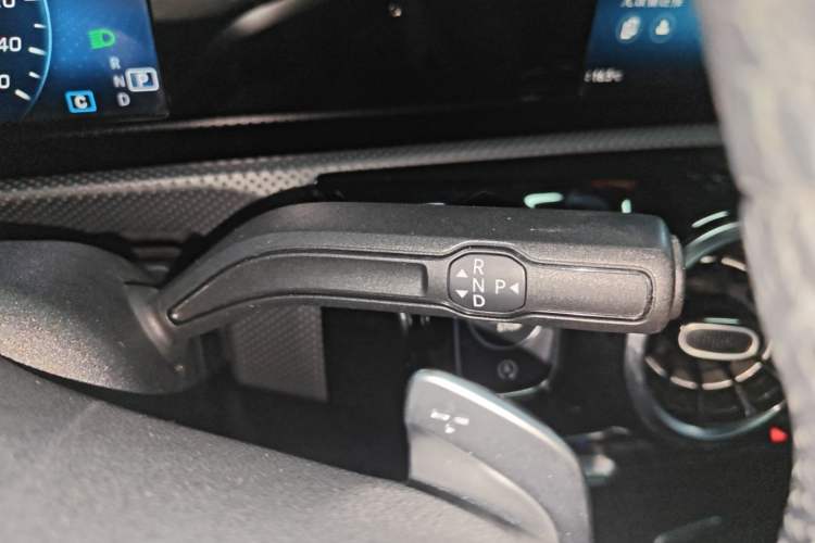 Used Mercedes-Benz A-Class 2019 A 180 L Sport Sedan Gear Lever