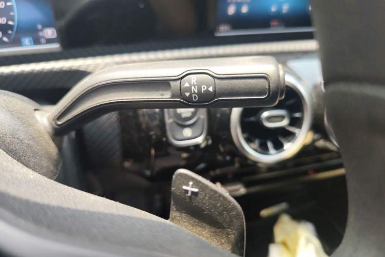Used Mercedes-Benz A-Class 2019 A 180 L Gear Lever
