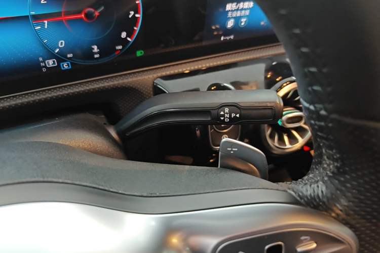 Used Mercedes-Benz A-Class 2019 A 200 L Sport Sedan First Edition Special Edition Gear Lever