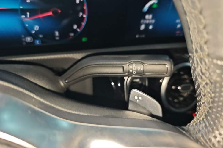 Used Mercedes-Benz A-Class 2019 Restyled A 200 L Sport Sedan Gear Lever