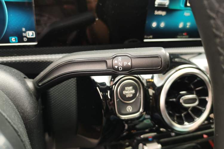 Used Mercedes-Benz A-Class 2019 Restyled A 180 L Sport Sedan Gear Lever