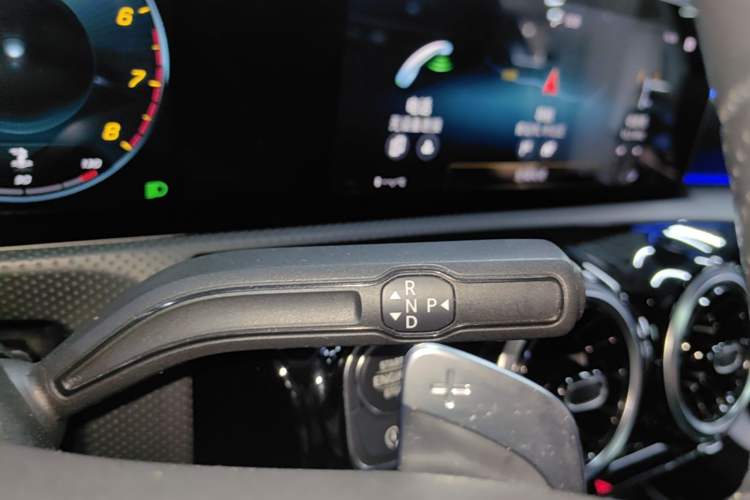 Used Mercedes-Benz A-Class 2019 A 200 L Sport Sedan Gear Lever
