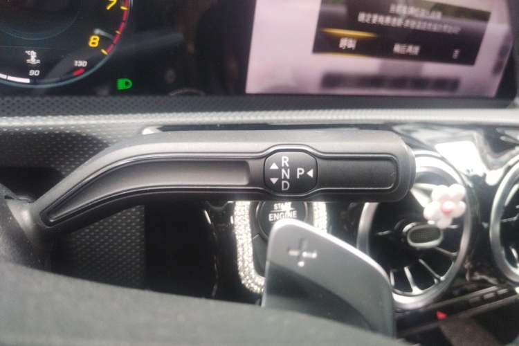 Used Mercedes-Benz A-Class 2019 Restyled A 200 L Sport Sedan Gear Lever