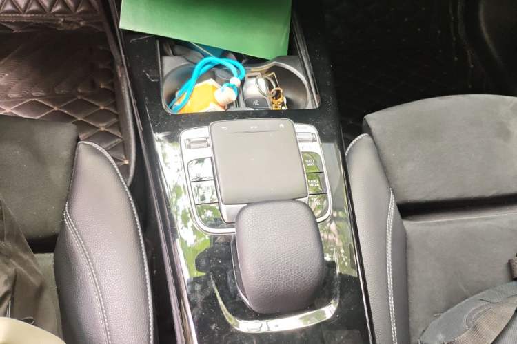 Used Mercedes-Benz A-Class 2019 Restyled A 200 L Sport Sedan Gear Lever