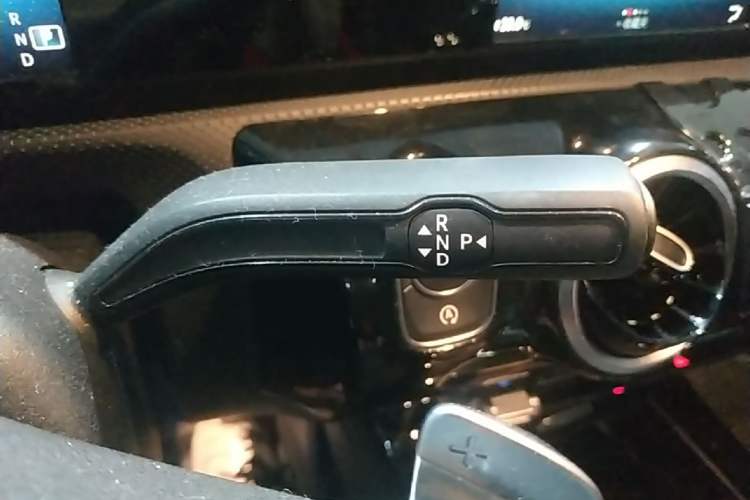 Used Mercedes-Benz A-Class 2019 A 180 L Sport Sedan Gear Lever