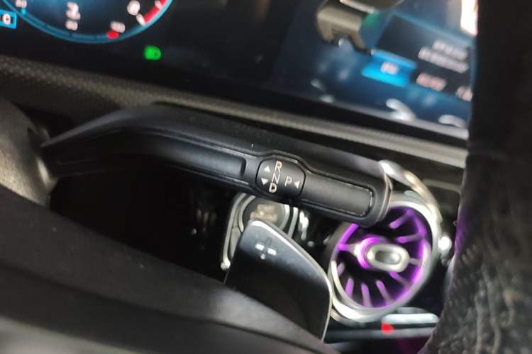 Used Mercedes-Benz A-Class 2019 A 200 L Sport Sedan First Edition Special Edition Gear Lever