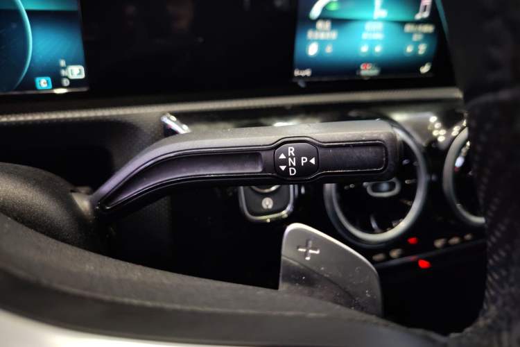 Used Mercedes-Benz A-Class 2019 A 180 L Sport Sedan Gear Lever