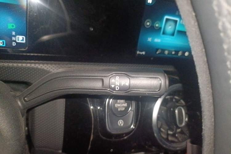 Used Mercedes-Benz A-Class 2019 A 180 L Sport Sedan Gear Lever