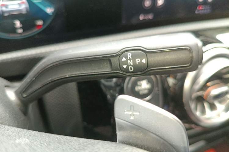 Used Mercedes-Benz A-Class 2019 A 200 L Sport Sedan Gear Lever
