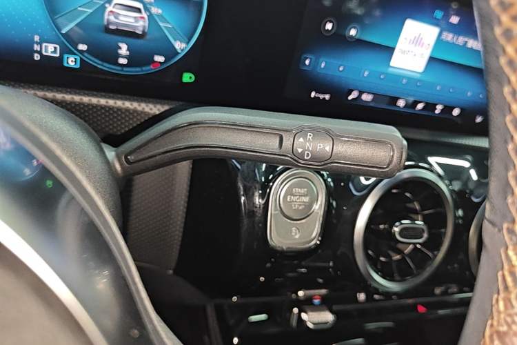 Used Mercedes-Benz A-Class 2019 A 200 L Sport Sedan Gear Lever