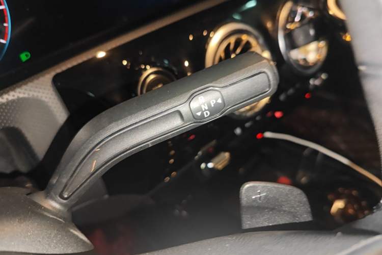 Used Mercedes-Benz A-Class 2019 A 200 L Gear Lever