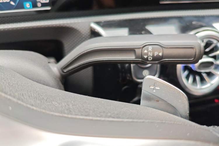 Used Mercedes-Benz A-Class 2019 A 180 L Sport Sedan Gear Lever