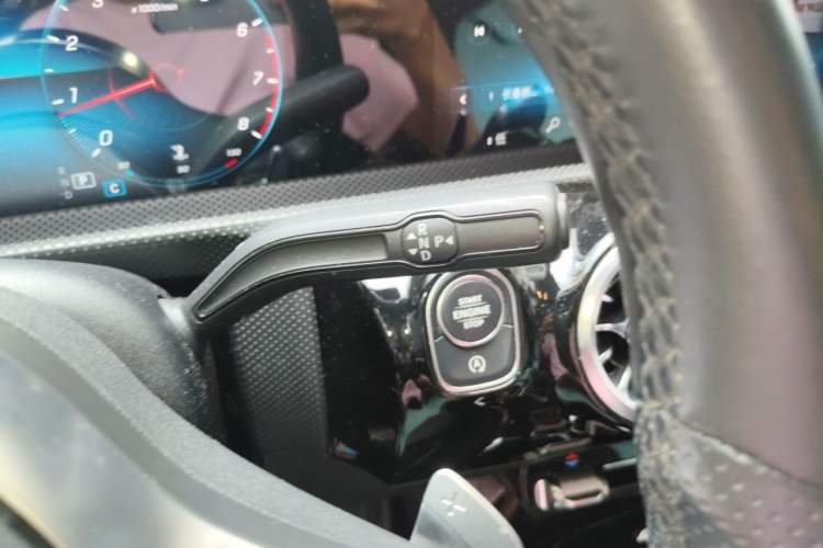 Used Mercedes-Benz A-Class 2019 A 200 L Gear Lever