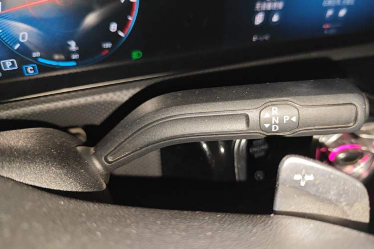 Used Mercedes-Benz A-Class 2019 A 200 L Sport Sedan Gear Lever