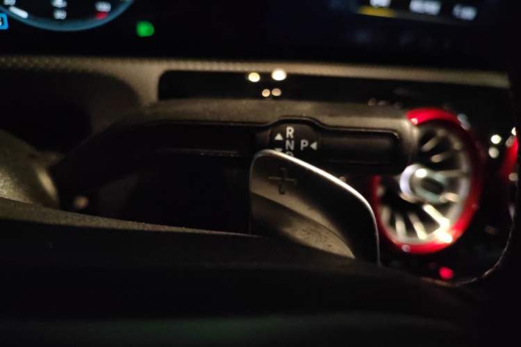 Used Mercedes-Benz A-Class 2019 A 200 L Sport Sedan First Edition Special Edition Gear Lever