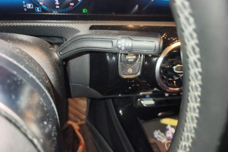 Used Mercedes-Benz A-Class 2019 A 200 L Sport Sedan Gear Lever