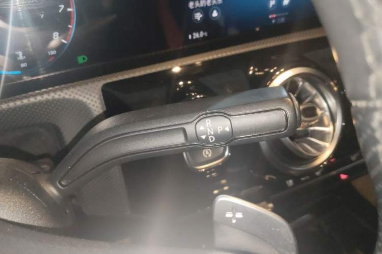 Used Mercedes-Benz A-Class 2019 Restyled A 200 L Sport Sedan Gear Lever
