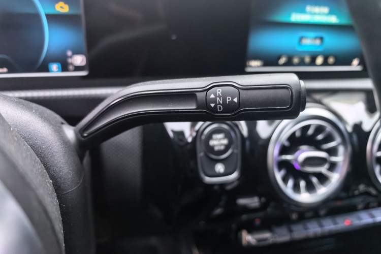Used Mercedes-Benz A-Class 2019 A 180 L Sport Sedan Gear Lever