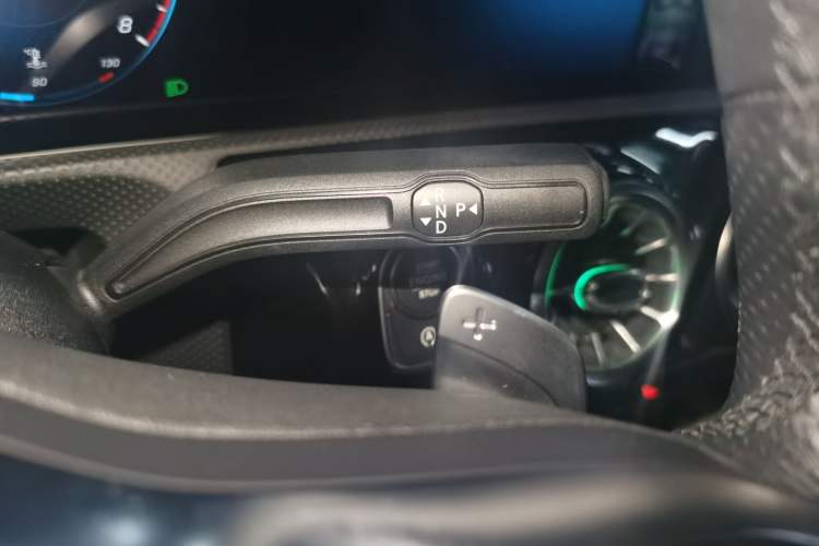 Used Mercedes-Benz A-Class 2019 A 200 L Sport Sedan Gear Lever
